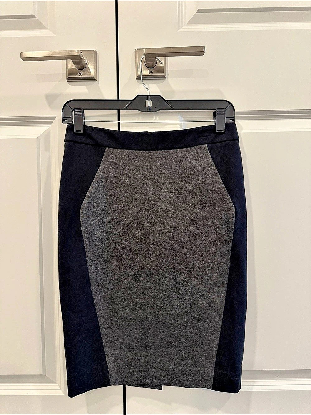 LOFT Color Block Pencil Skirt in Gray & Black Size 0